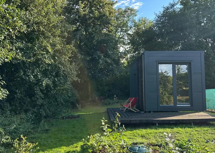 Luxe tent Glamping Pod Zamkem